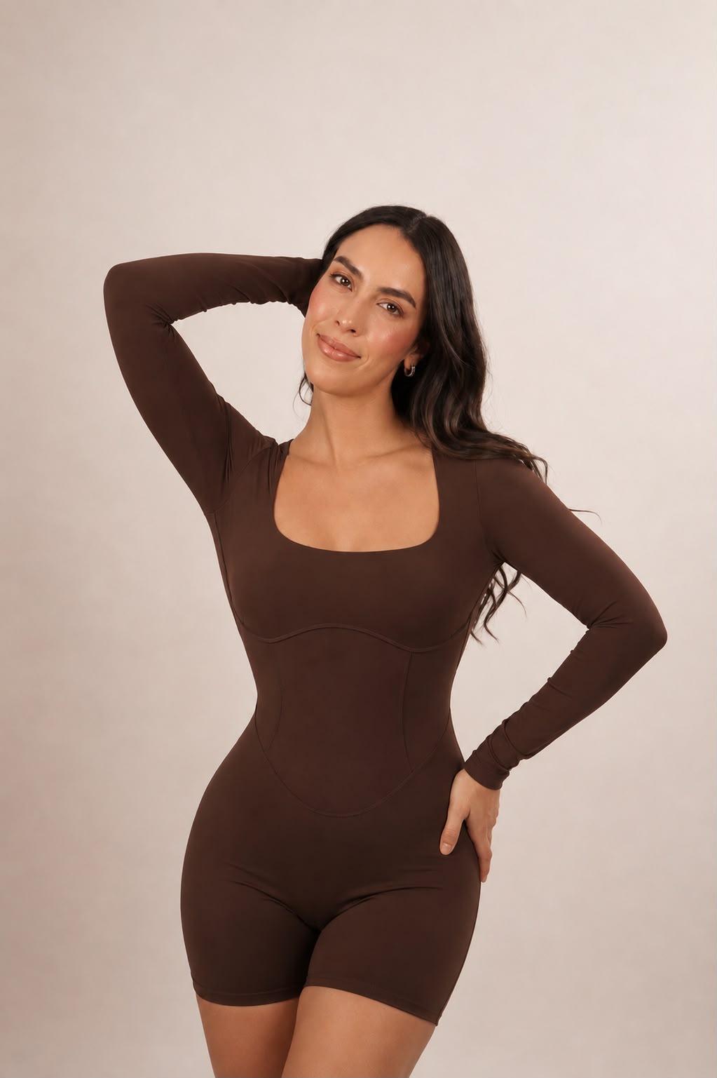 Enterito corset deportivo Aura en chocolate de LYA Studio, foto principal