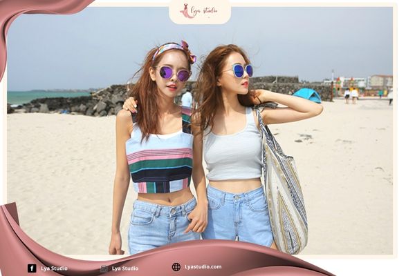 Set đồ đi biển kín đáo: Mẹo phối phụ kiện