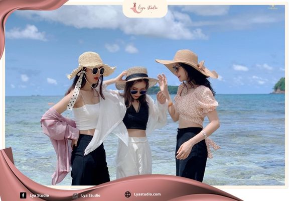 Set đồ đi biển kín đáo: Lưu ý khi chọn đồ